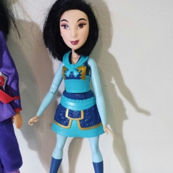 Pair of warrior Mulan dolls - Picture 2 of 4